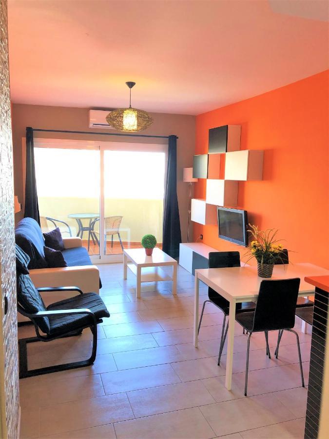 Apartamento Precioso apartamento frente al mar Benalbeach Benalmádena Exterior foto